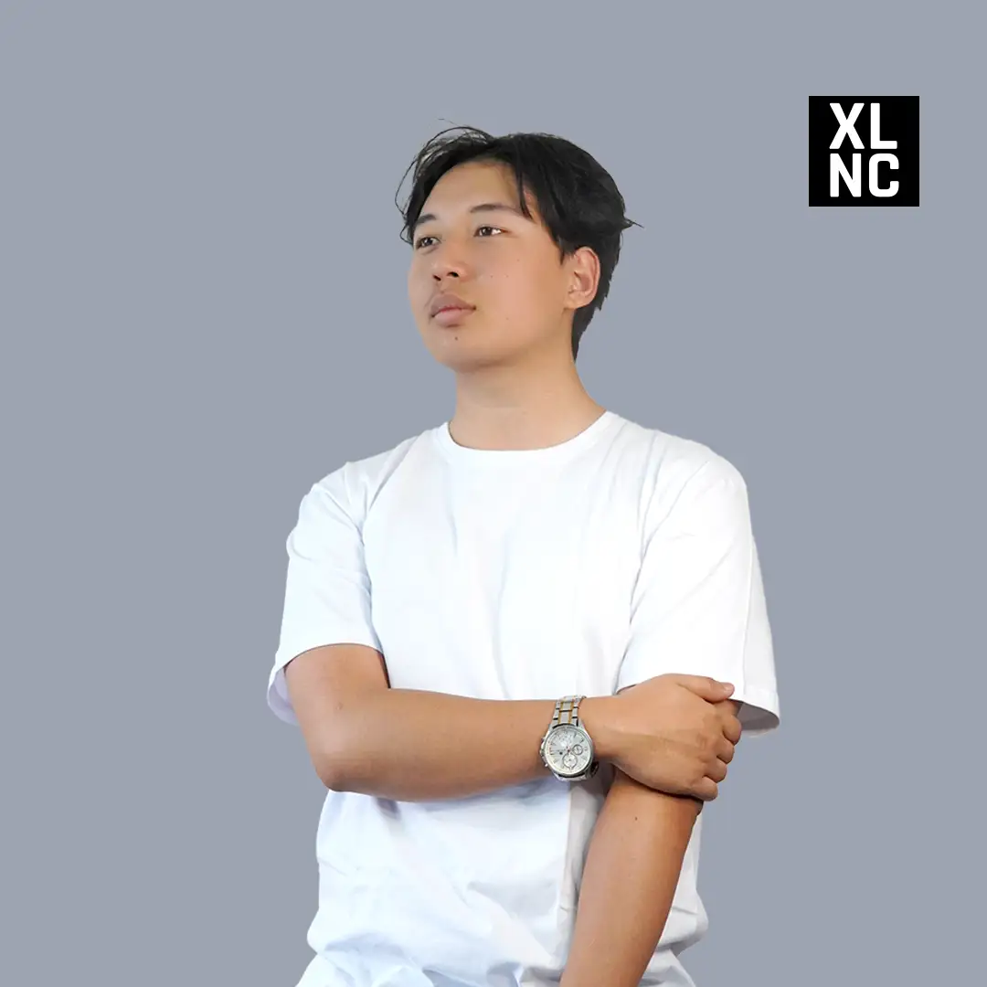 Premium Plain T-shirt (White)